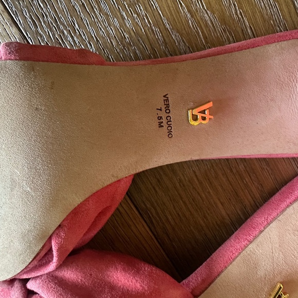 Veronica Bear Granita Knotted Suede Mule Sandals - Picture 16 of 17